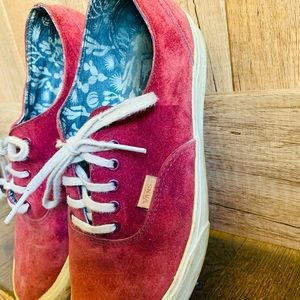 Suede Vans, women’s 9